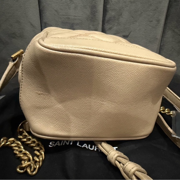 YVES SAINT LAURENT 80s Vanity Bag in Beige - Picture 10 of 13